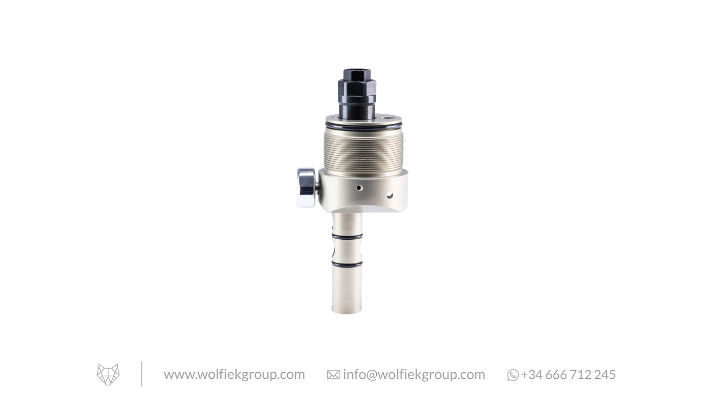 Plugs with Regulator for Moderate Power