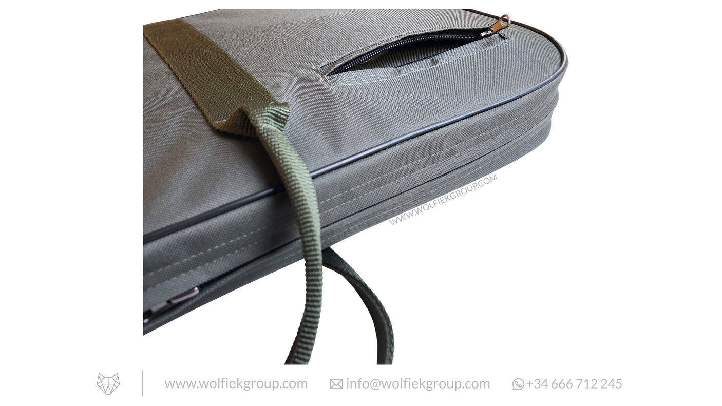 Medium soft case in gray